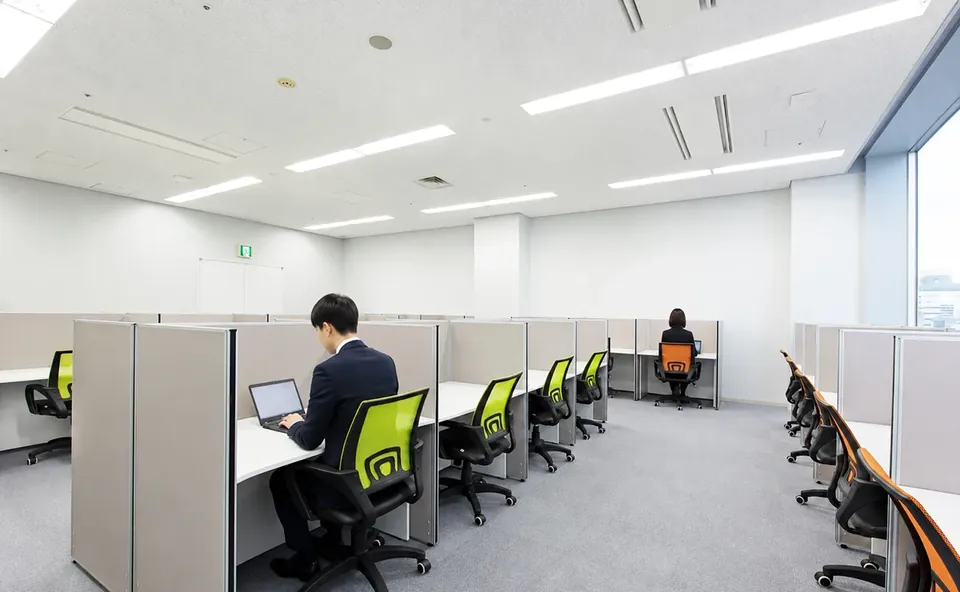 桜木町アントレサロン 写真2