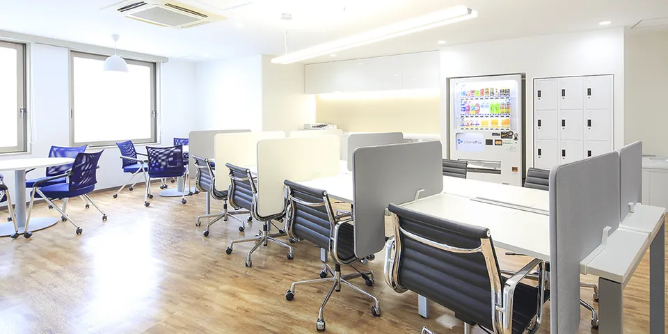 リージャス（Regus）オープンオフィス大門駅前 写真1