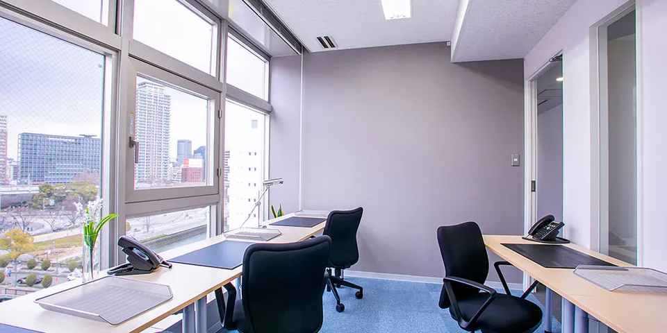 リージャス（Regus）オープンオフィス京阪淀屋橋 写真2