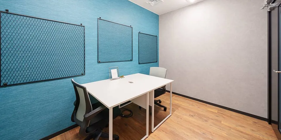 リージャス（Regus）オープンオフィス 丸の内伏見通 写真1
