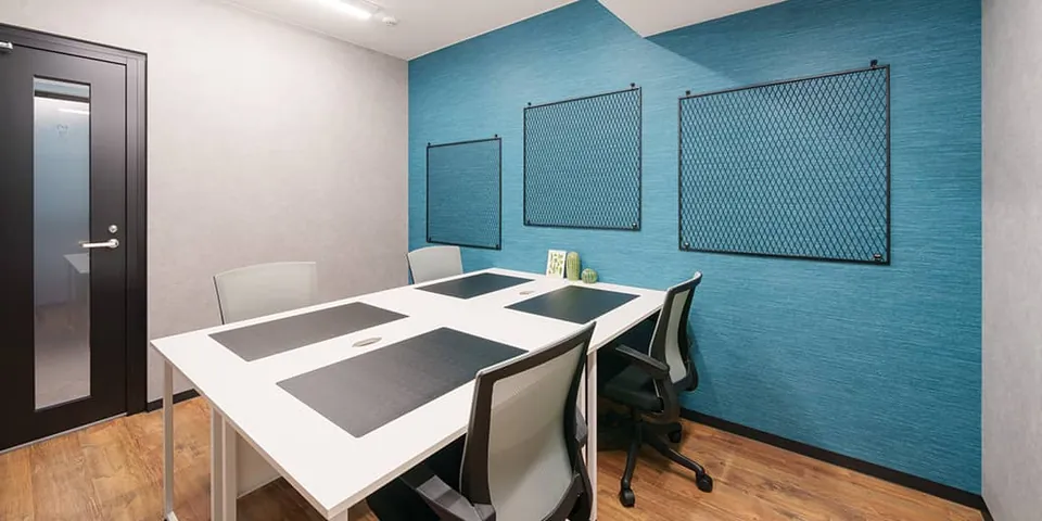 リージャス（Regus）オープンオフィス 丸の内伏見通 写真2