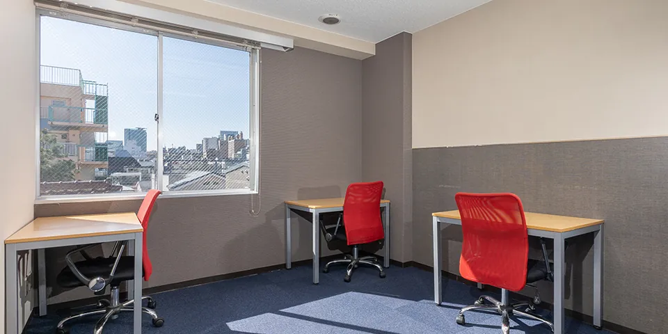 リージャス（Regus）オープンオフィス南青山