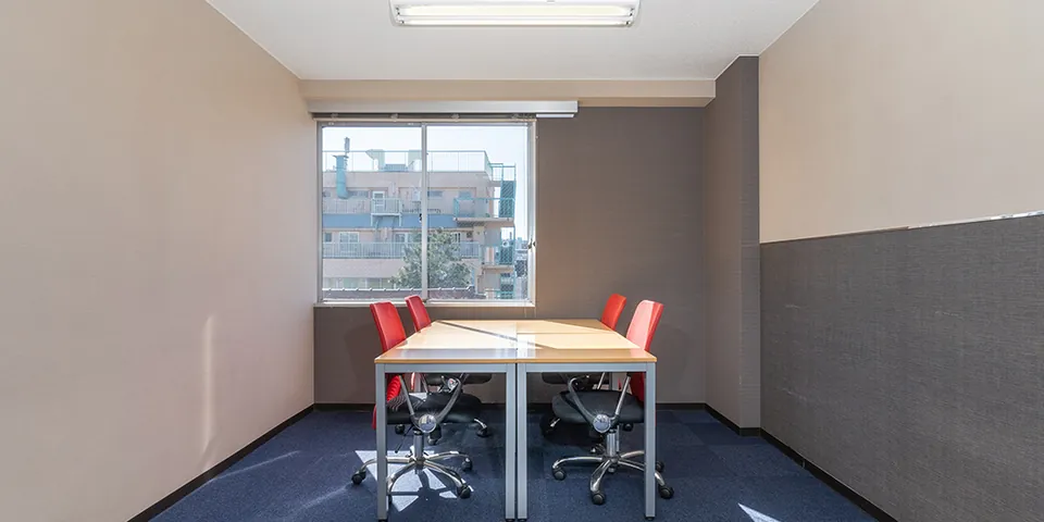 リージャス（Regus）オープンオフィス南青山 写真4