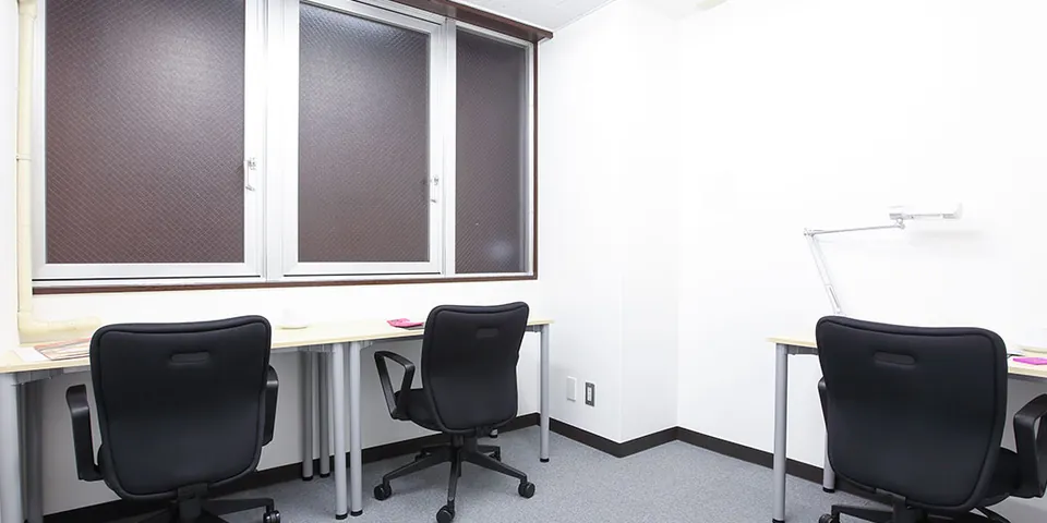 リージャス（Regus）オープンオフィス西新橋 写真4