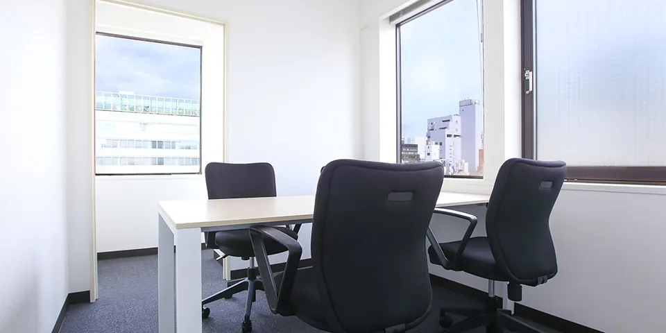リージャス（Regus）オープンオフィス西新橋 写真5