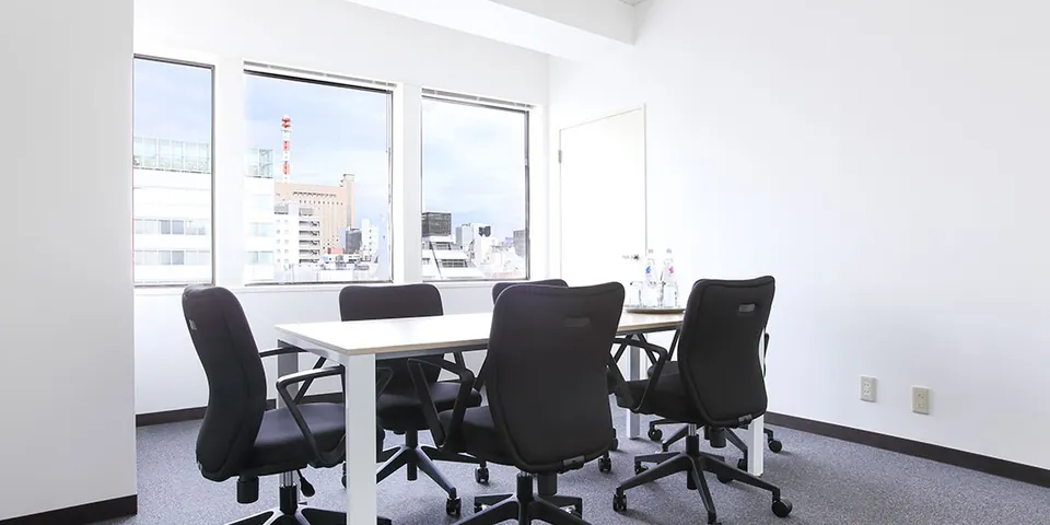 リージャス（Regus）オープンオフィス西新橋 写真6