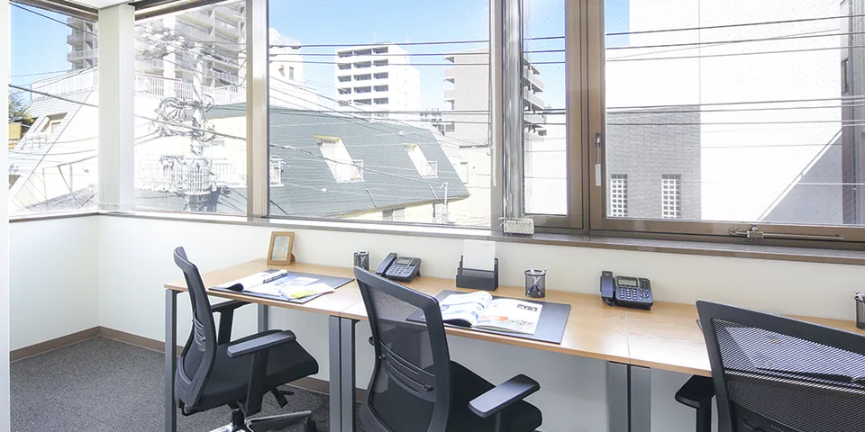リージャス（Regus）オープンオフィス西新宿駅前 写真4