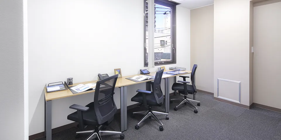 リージャス（Regus）オープンオフィス西新宿駅前 写真5