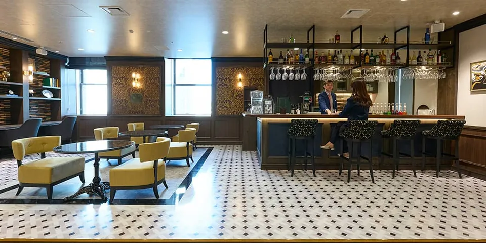 リージャス（Regus）Signature 大阪ダイビル本館 写真3