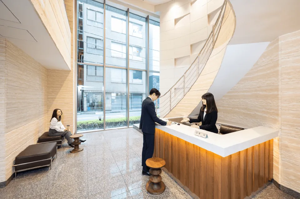 THE HUB 銀座OCT 写真3