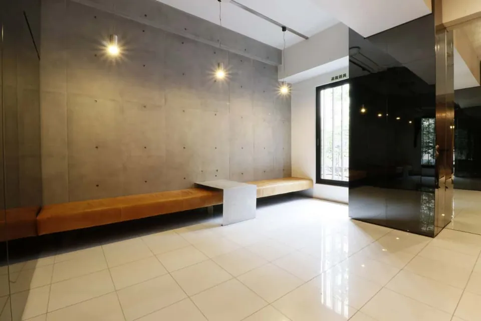 THE HUB 広尾 写真3