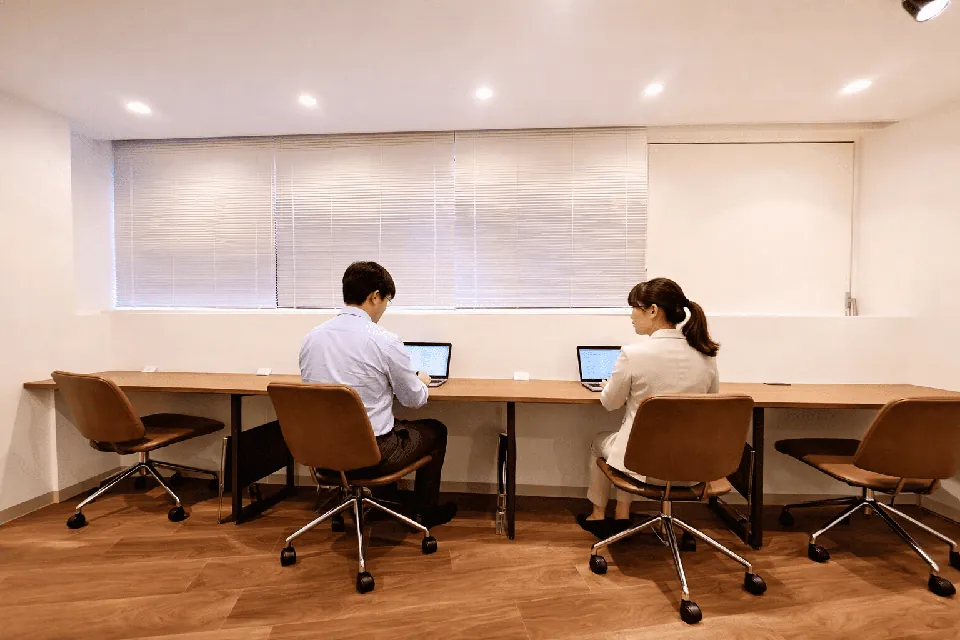THE HUB 日本橋茅場町 写真2