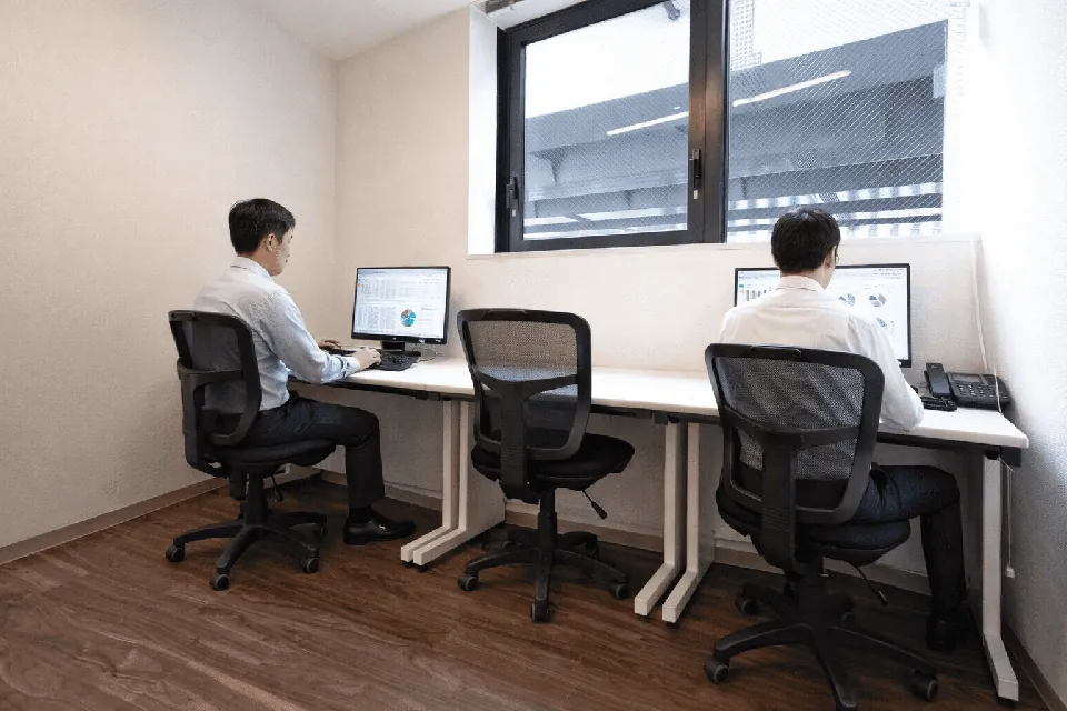 THE HUB 日本橋茅場町 写真3