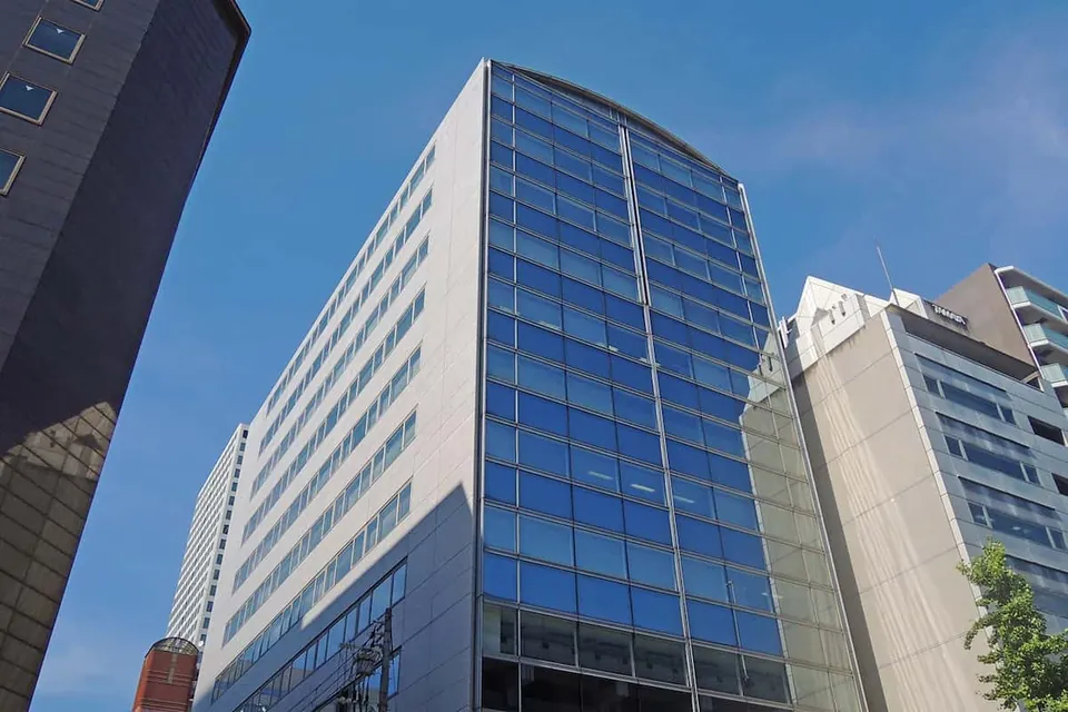 THE HUB 大阪本町 写真7