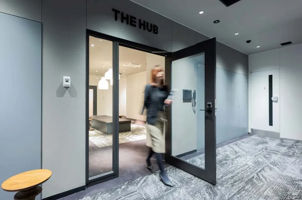 THE HUB 高田馬場 写真2