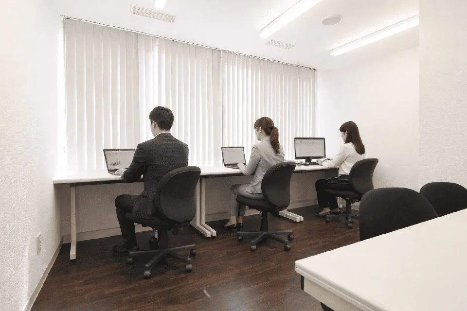 THE HUB 虎ノ門 写真3